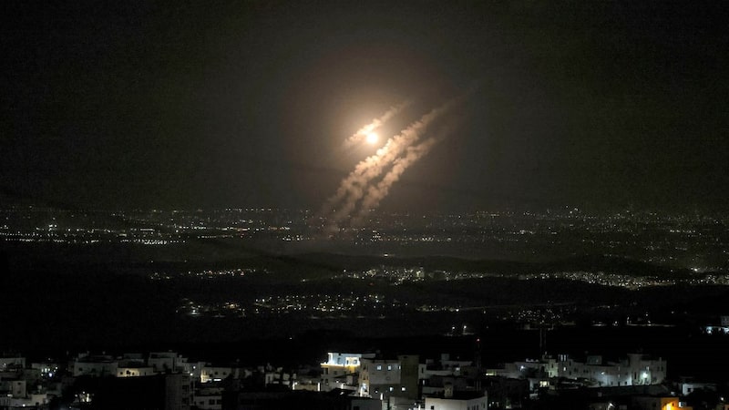 Irán disparó unos 200 misiles balísticos contra Israel el martes por la noche. Irán disparó unos 200 misiles balísticos contra Israel el martes por la noche.