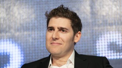 Bilionário brasileiro Eduardo Saverin capta US$ 2,1 bi para investir em startups Bilionário brasileiro Eduardo Saverin capta US$ 2,1 bi para investir em startups