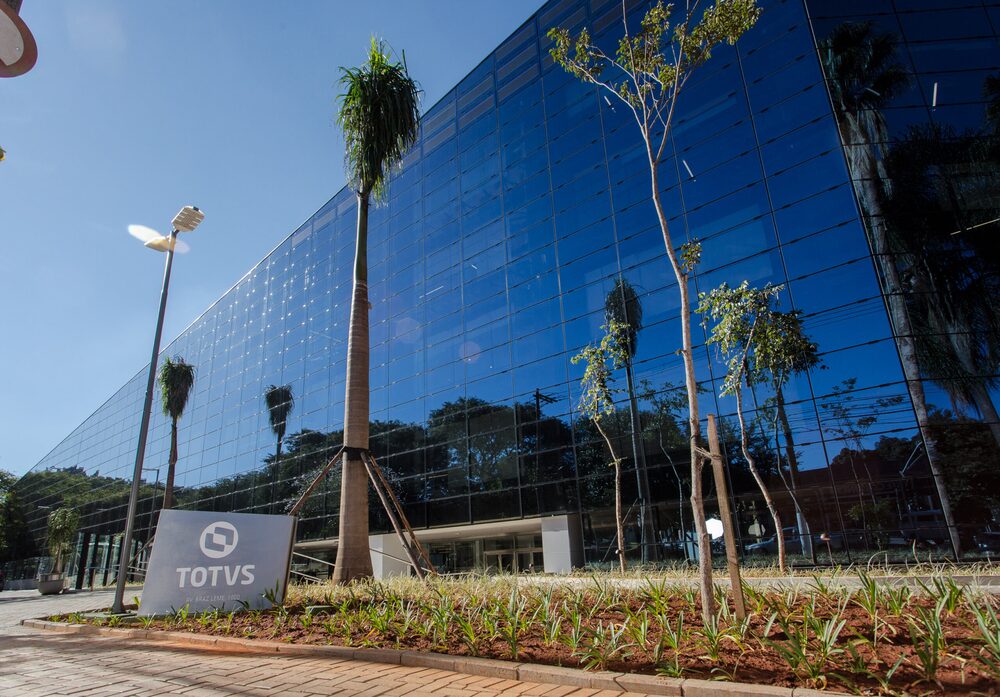 Sede da Totvs, uma das principais empresas de tecnologia do país Sede da Totvs, uma das principais empresas de tecnologia do país