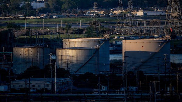 El mercado de opciones vuelve al libro de jugadas de 2022 para los riesgos de la guerra de Irán El mercado de opciones vuelve al libro de jugadas de 2022 para los riesgos de la guerra de Irán