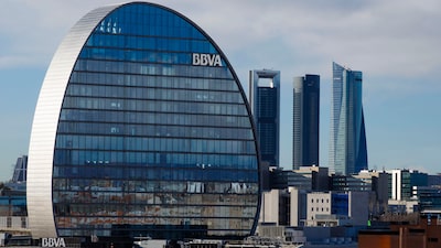 Ibex 35 cayó hoy, 22 de septiembre, arrastrado por el retroceso de BBVA y Sabadell Ibex 35 cayó hoy, 22 de septiembre, arrastrado por el retroceso de BBVA y Sabadell