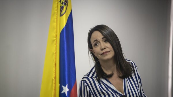 EE.UU. revisa sanciones a Venezuela después de inhabilitar a la candidata Machado EE.UU. revisa sanciones a Venezuela después de inhabilitar a la candidata Machado