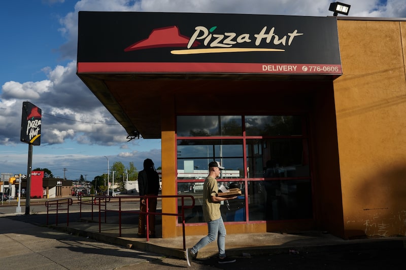 Vendas da rede de pizzas estagnaram um pouco acima de US$ 1 bilhão (Foto: Bing Guan/Bloomberg) Vendas da rede de pizzas estagnaram um pouco acima de US$ 1 bilhão (Foto: Bing Guan/Bloomberg)