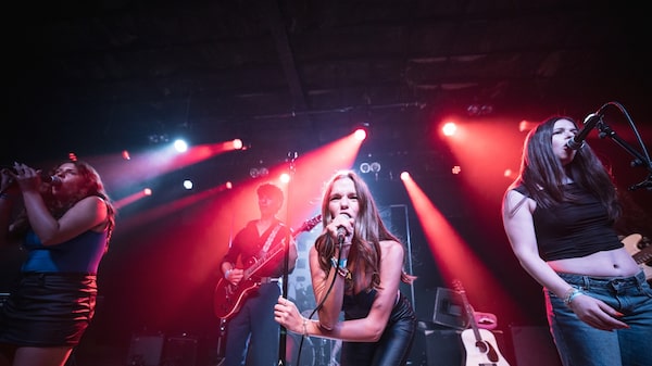 Hora do show: como a escola do rock se tornou um negócio de R$ 100 milhões Hora do show: como a escola do rock se tornou um negócio de R$ 100 milhões