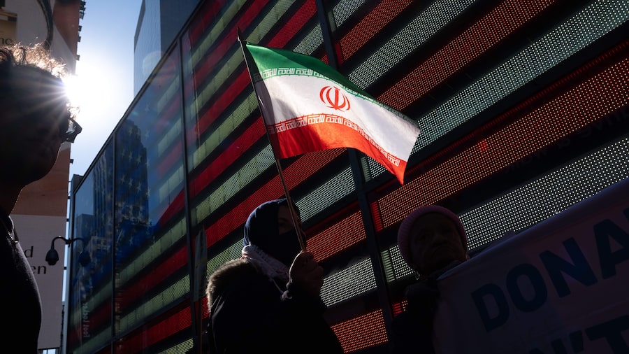 Liderazgo iraní renovado se muestra cauteloso ante las conversaciones de paz con EE.UU. Liderazgo iraní renovado se muestra cauteloso ante las conversaciones de paz con EE.UU.