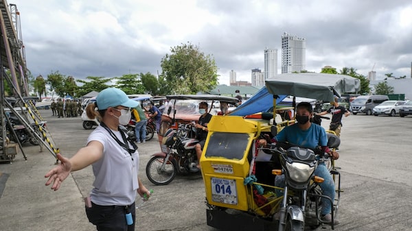 Potente terremoto sacude Filipinas: 15 muertos y miles de desplazados de la zona sur Potente terremoto sacude Filipinas: 15 muertos y miles de desplazados de la zona sur