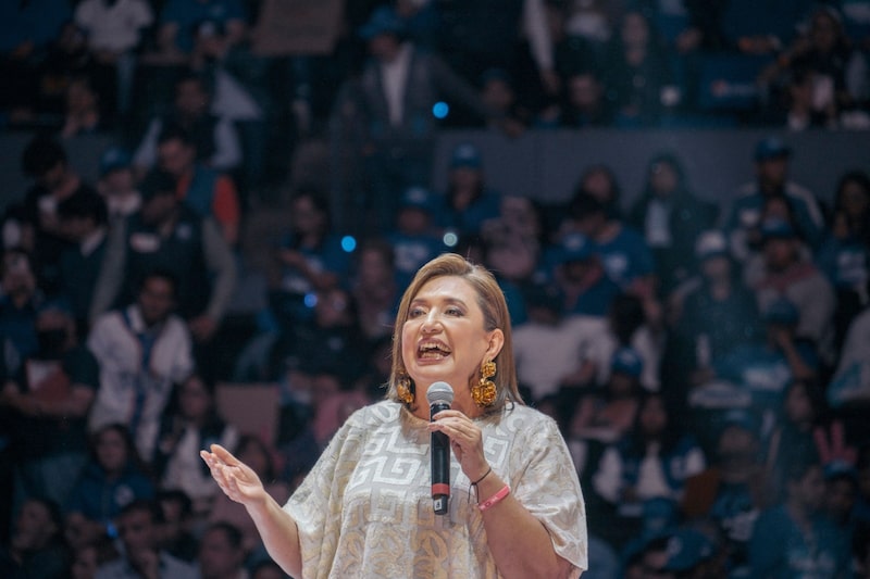 Senator Xochitl Galvez, Mexico's opposition presidential candidate, speaks during a campaign event at Mexico City Arena in Mexico City, Mexico, on Sunday, Jan. 14, 2024. Mexico's ruling party candidate Claudia Sheinman is leading the main opposition rival Galvez by 22 percentage points even as President Andres Manuel Lopez Obrador's approval ratings decline, according to a December poll. Photographer: Jeoffrey Guillemard/Bloomberg Senator Xochitl Galvez, Mexico's opposition presidential candidate, speaks during a campaign event at Mexico City Arena in Mexico City, Mexico, on Sunday, Jan. 14, 2024. Mexico's ruling party candidate Claudia Sheinman is leading the main opposition rival Galvez by 22 percentage points even as President Andres Manuel Lopez Obrador's approval ratings decline, according to a December poll. Photographer: Jeoffrey Guillemard/Bloomberg