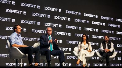 ‘O teto é retrátil e não é dogma’, diz Guedes a uma plateia de investidores ‘O teto é retrátil e não é dogma’, diz Guedes a uma plateia de investidores