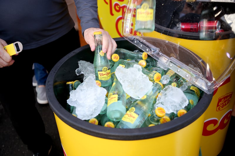 Un detalle del stand de Topo Chico en el Food Network New York City Wine & Food Festival. Un detalle del stand de Topo Chico en el Food Network New York City Wine & Food Festival.