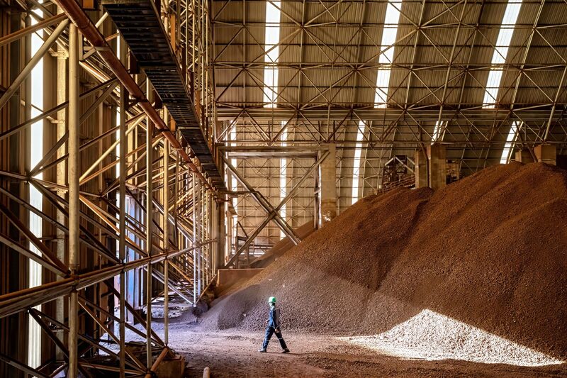 El hierro extiende su caída y Citi recorta sus proyecciones por debilidad en China. El hierro extiende su caída y Citi recorta sus proyecciones por debilidad en China.