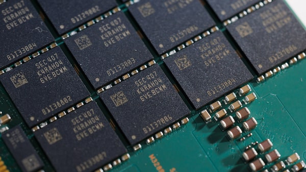 Huelga de trabajadores de Samsung levanta alertas: sus acciones retroceden frente a SK Hynix Huelga de trabajadores de Samsung levanta alertas: sus acciones retroceden frente a SK Hynix