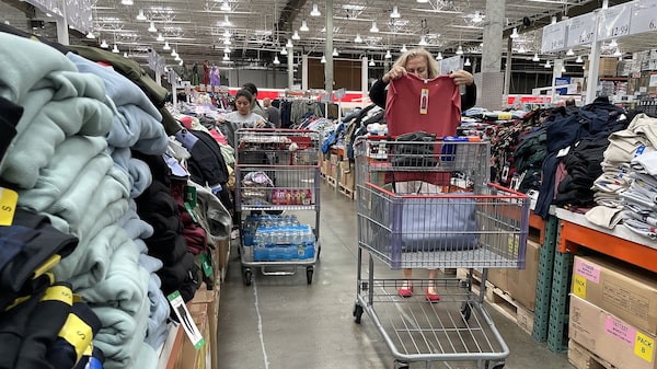 Ventas al por menor en EE.UU., sin contar los autos, registran su mayor subida en tres meses Ventas al por menor en EE.UU., sin contar los autos, registran su mayor subida en tres meses