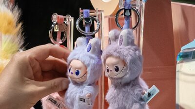 Fim da febre? Pop Mart vê sinais de demanda menor por Labubu e ações caem 9% Fim da febre? Pop Mart vê sinais de demanda menor por Labubu e ações caem 9%