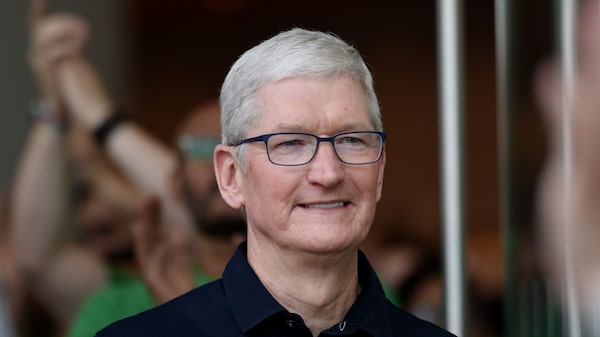 Tim Cook, da Apple, diz que preocupações com IA ainda precisam ser resolvidas Tim Cook, da Apple, diz que preocupações com IA ainda precisam ser resolvidas
