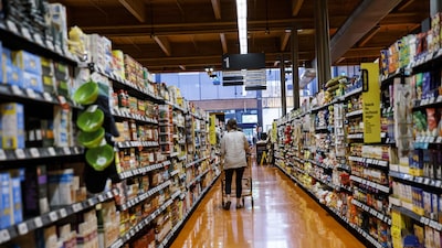 Alimentos poco saludables y emisiones agrícolas cuestan US$10 billones a economía mundial Alimentos poco saludables y emisiones agrícolas cuestan US$10 billones a economía mundial