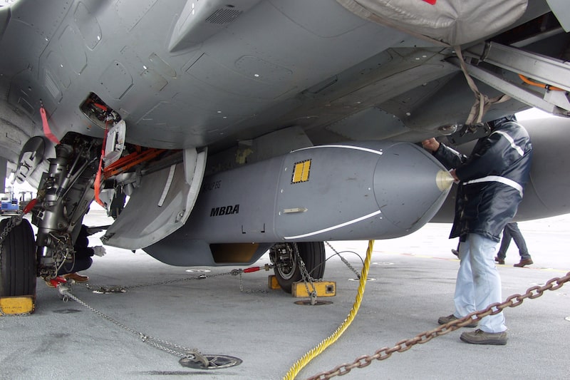 Mísseis britânicos foram colocados à disposição da Ucrânia na Guerra contra a Rússia Mísseis britânicos foram colocados à disposição da Ucrânia na Guerra contra a Rússia