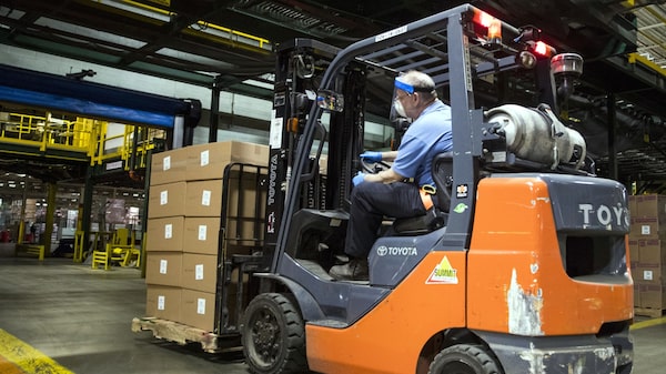 Mercado laboral de EE.UU. no muestra señales de una recesión inminente Mercado laboral de EE.UU. no muestra señales de una recesión inminente