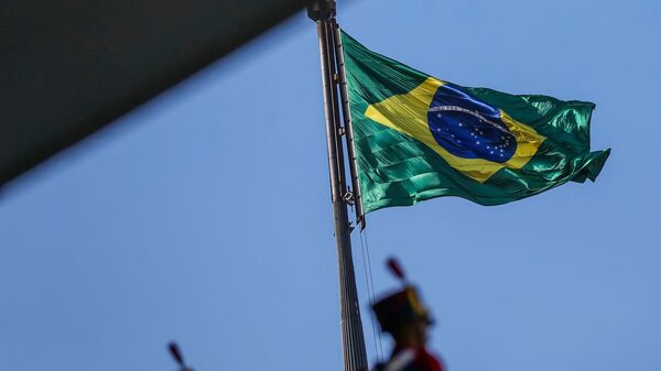 Segurança é reforçada para posse de Lula após ameaça de bomba em caminhão no DF Segurança é reforçada para posse de Lula após ameaça de bomba em caminhão no DF