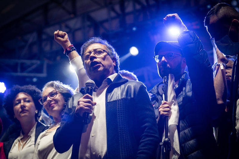 Gustavo Petro, candidato a la presidencia de Colombia, ha adoptado una postura favorable al clima en su campaña electoral. Fotógrafo: Nathalia Angarita/Bloomberg Gustavo Petro, candidato a la presidencia de Colombia, ha adoptado una postura favorable al clima en su campaña electoral. Fotógrafo: Nathalia Angarita/Bloomberg