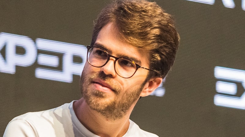 Preferimos mirar a realidade, diz Pedro Franceschi sobre venda bilionária da Brex Preferimos mirar a realidade, diz Pedro Franceschi sobre venda bilionária da Brex