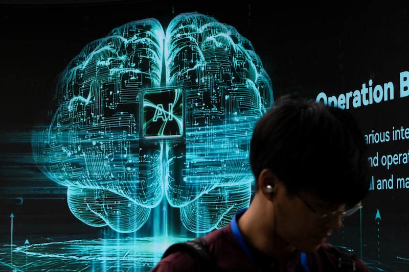 China Spy Chief Warns of AI Risks as US Tech Leaders Urge Brakes China Spy Chief Warns of AI Risks as US Tech Leaders Urge Brakes