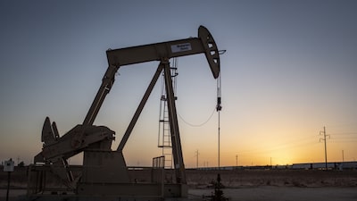 El petróleo superó US$126: qué significa para América Latina, el dólar y los inversionistas El petróleo superó US$126: qué significa para América Latina, el dólar y los inversionistas