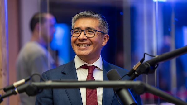 Exclusiva: Economía de Bolivia verá crecimiento positivo en 2026, dice ministro Espinoza Exclusiva: Economía de Bolivia verá crecimiento positivo en 2026, dice ministro Espinoza