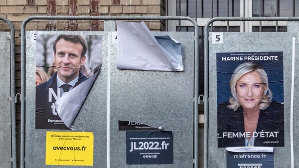 Elecciones en Francia: franceses votan sobre visiones diferentes de Macron y Le Pen Elecciones en Francia: franceses votan sobre visiones diferentes de Macron y Le Pen