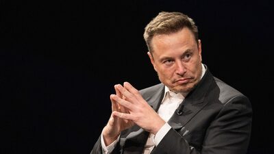 Musk diz que Tesla vai elevar salários de equipe de IA para evitar fuga de talentos Musk diz que Tesla vai elevar salários de equipe de IA para evitar fuga de talentos