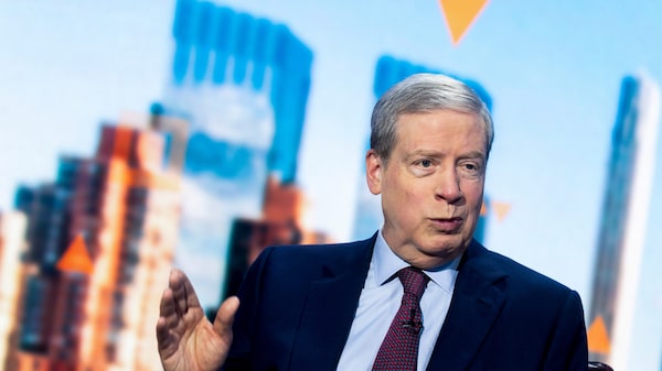 Bilionário Stanley Druckenmiller lidera o retorno de Wall St. às ações da Argentina Bilionário Stanley Druckenmiller lidera o retorno de Wall St. às ações da Argentina