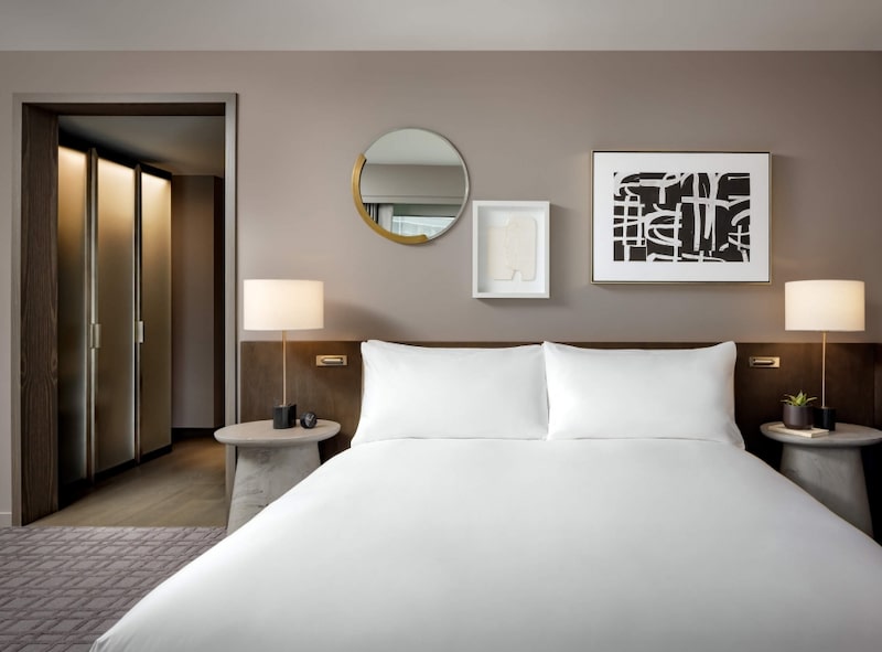 Fairmont Century Plaza. Fairmont Century Plaza.