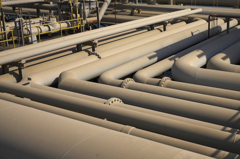 Oil pipelines Oil pipelines