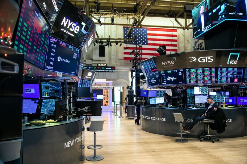 Ibovespa cai na contramão do exterior e apesar de ganhos para Vale e Petrobras Ibovespa cai na contramão do exterior e apesar de ganhos para Vale e Petrobras