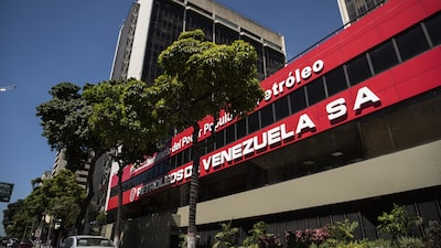 Venezuela publica nuevas reglas petroleras que ponen fin al control de PDVSA Venezuela publica nuevas reglas petroleras que ponen fin al control de PDVSA