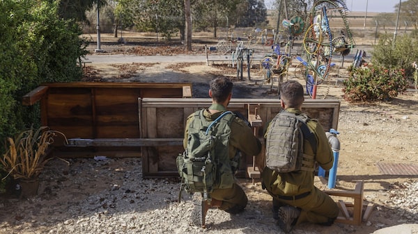 Israel combate a Hamás mientras sus tropas se adentran en la Franja de Gaza Israel combate a Hamás mientras sus tropas se adentran en la Franja de Gaza