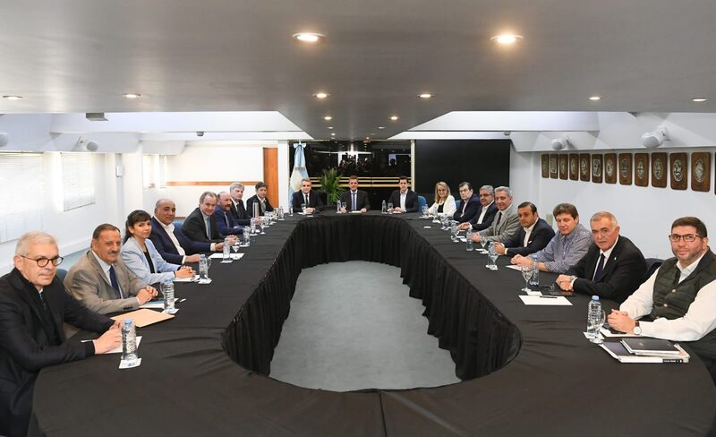Doce mandatarios provinciales y dos vicegobernadores participaron de la reunión en el CFI Doce mandatarios provinciales y dos vicegobernadores participaron de la reunión en el CFI