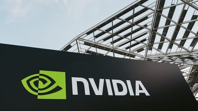 Así fue el fenomenal desplome de las acciones de Nvidia desde sus máximos Así fue el fenomenal desplome de las acciones de Nvidia desde sus máximos