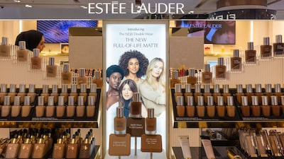 Estée Lauder y Puig terminan conversaciones de fusión sin un acuerdo Estée Lauder y Puig terminan conversaciones de fusión sin un acuerdo