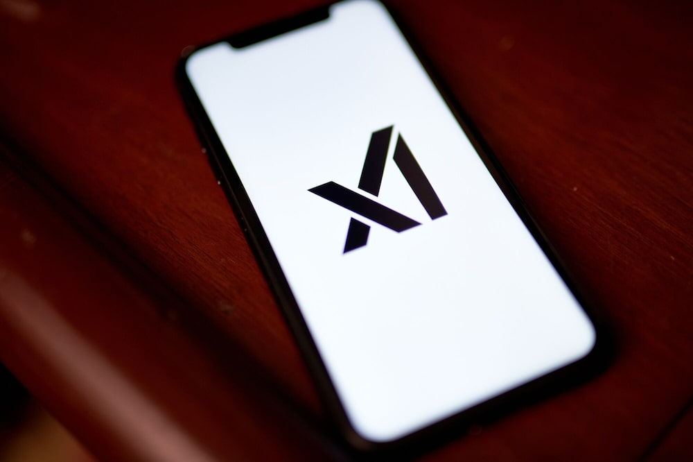 El logotipo de xAI en un smartphone colocado en Nueva York. El logotipo de xAI en un smartphone colocado en Nueva York.