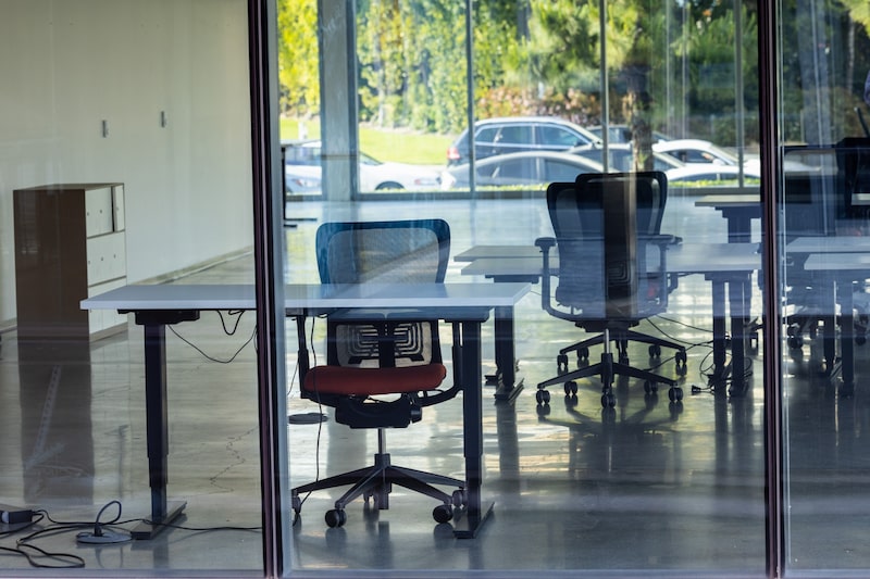 Una oficina sin trabajadores. Fotógrafo: Jay L Clendenin/Bloomberg Una oficina sin trabajadores. Fotógrafo: Jay L Clendenin/Bloomberg