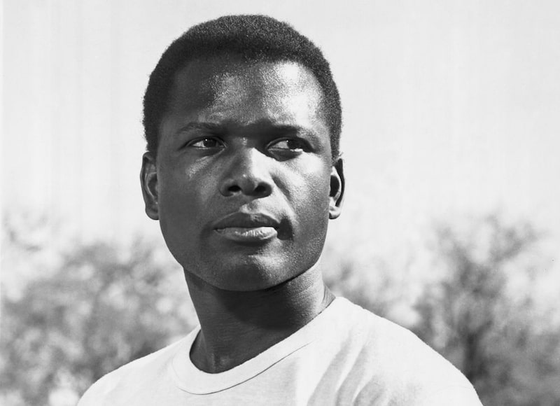 Sidney Poitier en una escena de "Lilies of the Field". Fuente: Bettmann/Getty Images Sidney Poitier en una escena de "Lilies of the Field". Fuente: Bettmann/Getty Images