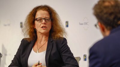 Juros precisam atingir nível ‘restritivo’, diz diretora do Banco Central Europeu Juros precisam atingir nível ‘restritivo’, diz diretora do Banco Central Europeu