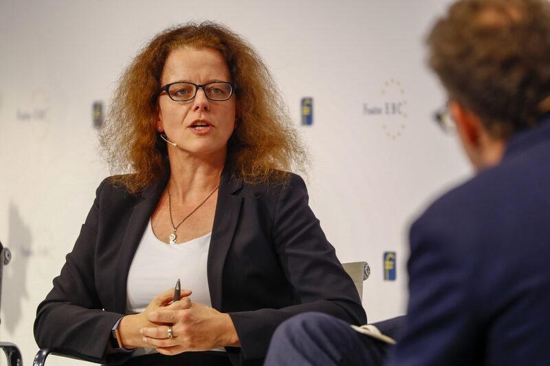 'Com a inflação às vezes ultrapassando 10%, dificilmente podemos falar de estabilidade de preços' 'Com a inflação às vezes ultrapassando 10%, dificilmente podemos falar de estabilidade de preços'