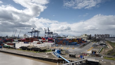 Sob pressão de França e Itália, UE adia assinatura de acordo comercial com Mercosul Sob pressão de França e Itália, UE adia assinatura de acordo comercial com Mercosul