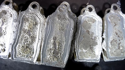 Após recorde do ouro, prata acumula alta de 75% e chega a maior valor desde 1980 Após recorde do ouro, prata acumula alta de 75% e chega a maior valor desde 1980