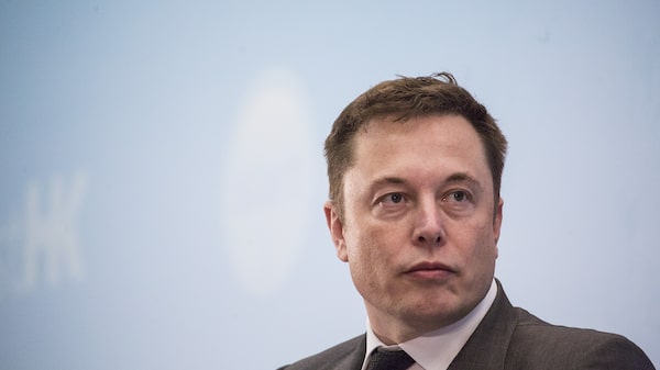 Los salarios de los 20 CEO mejor pagados en Wall Street: desde Tesla y Microsoft hasta Apple Los salarios de los 20 CEO mejor pagados en Wall Street: desde Tesla y Microsoft hasta Apple