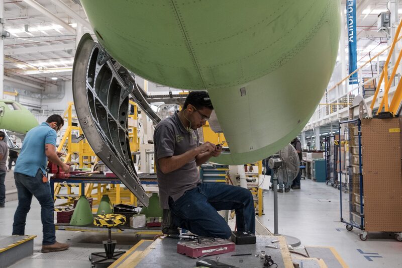 Al 31 de agosto de 2021, se tienen registrados ante el IIMSS 20,420,823 puestos de trabajo. Al 31 de agosto de 2021, se tienen registrados ante el IIMSS 20,420,823 puestos de trabajo.