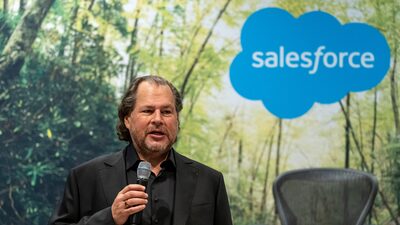 Alô, robô? IA faz até metade do trabalho interno na Salesforce, diz CEO Alô, robô? IA faz até metade do trabalho interno na Salesforce, diz CEO