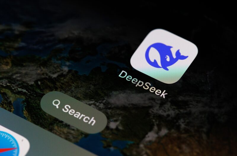 Los puestos ofrecen una idea de la ambición de DeepSeek de mantenerse a la vanguardia de la IA china y competir con rivales mundiales. Los puestos ofrecen una idea de la ambición de DeepSeek de mantenerse a la vanguardia de la IA china y competir con rivales mundiales.