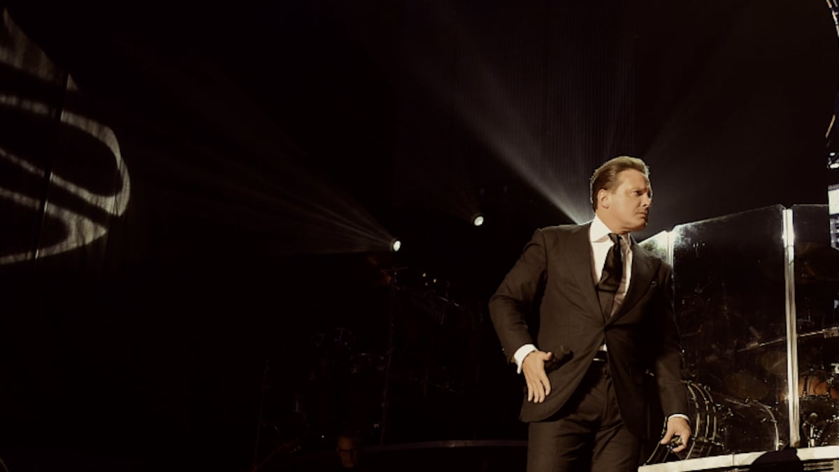 ¿Cuánto dinero tiene Luis Miguel? Así es la fortuna del cantante que regresará con un tour en 2027